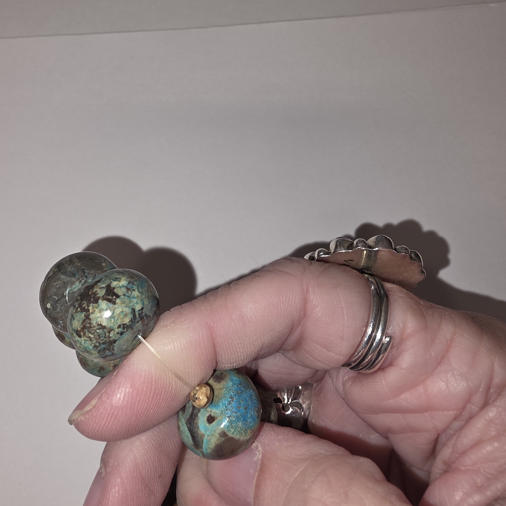 Handcrafted Turquoise Beaded Bracelet - Picture 2 of 7